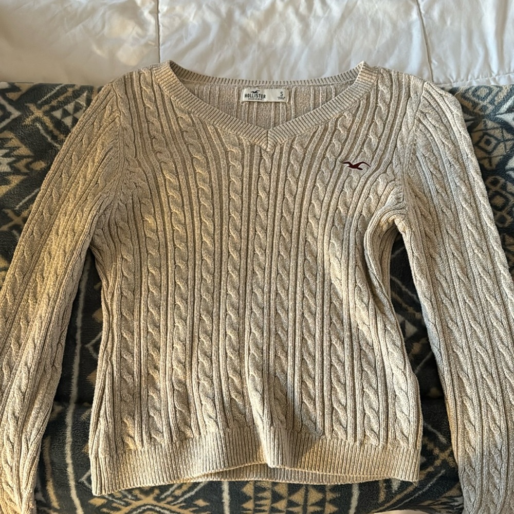 Hollister, Knit Sweater